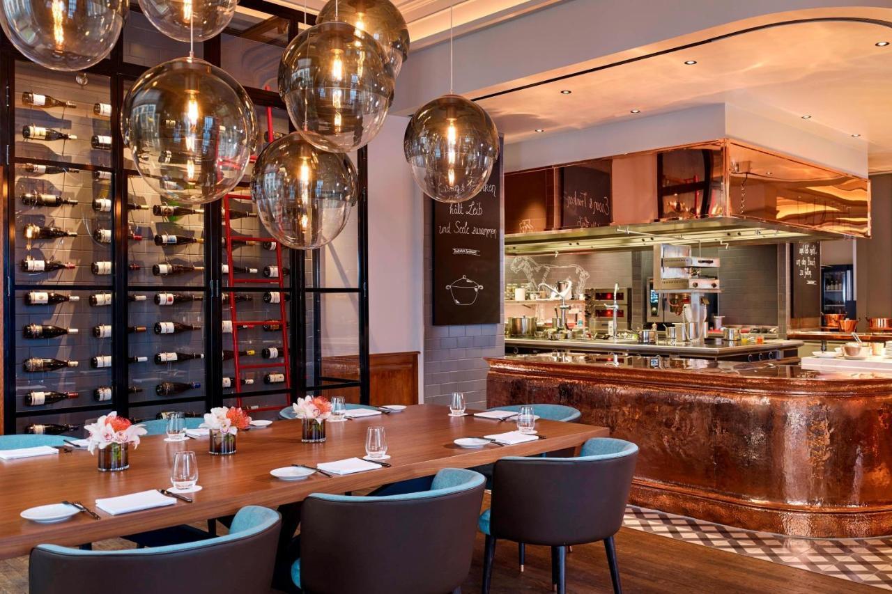 The Ritz-carlton, 5*