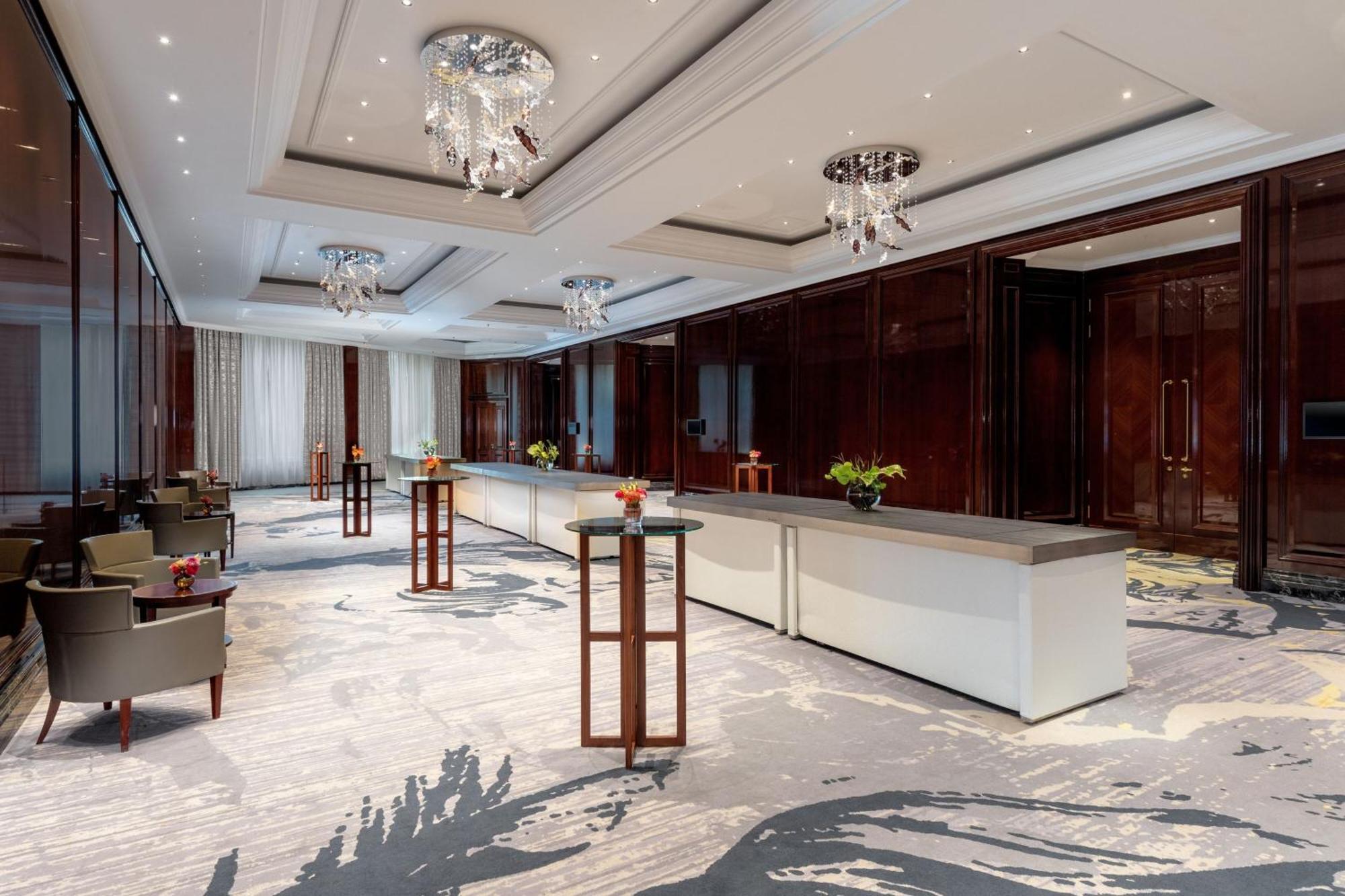 Hotel The Ritz-carlton,