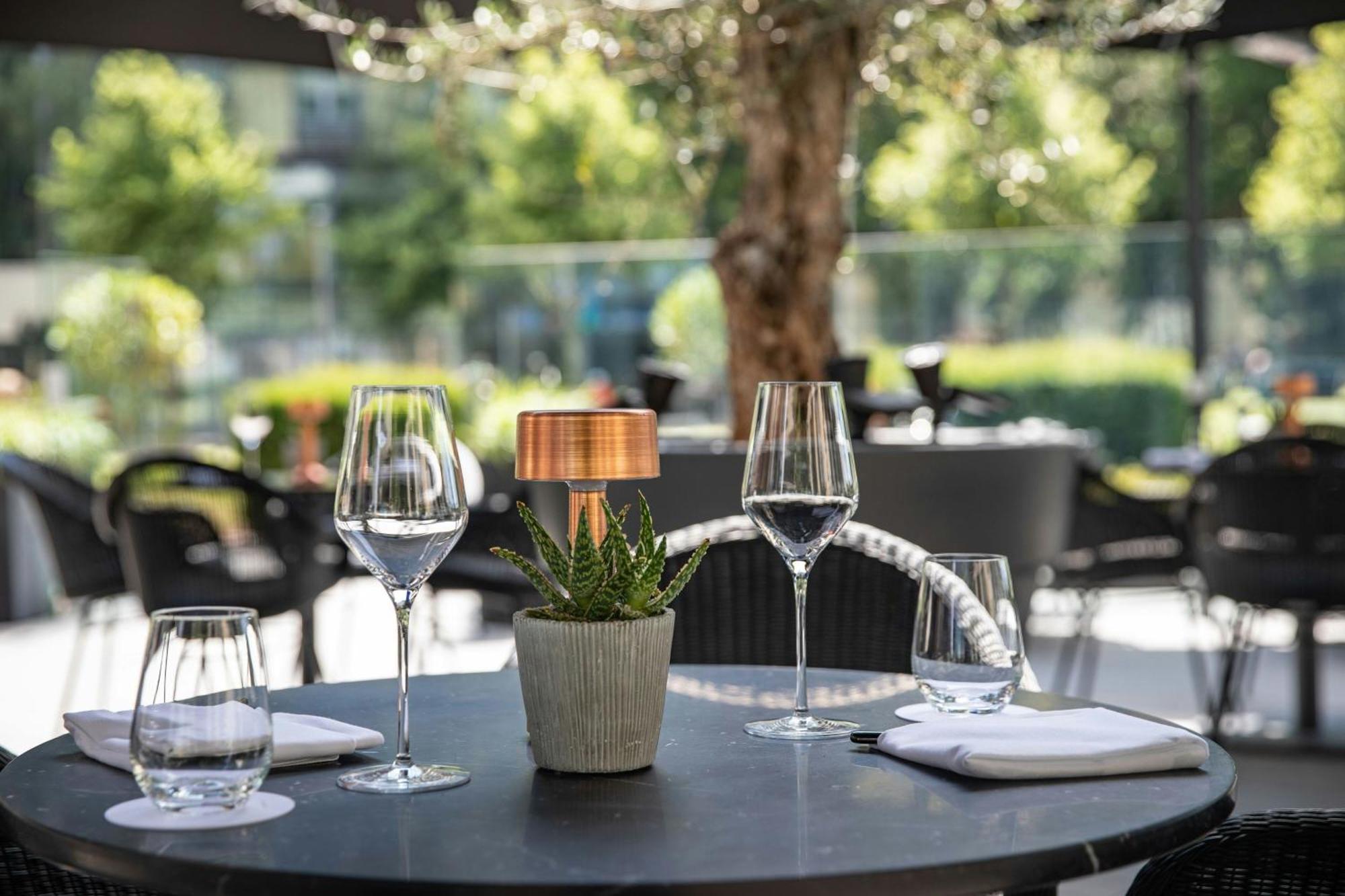 Hotel The Ritz-carlton, 5*